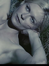 naked girls, Kirsten Dunst