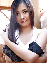 naked mature, Lolita Cheng
