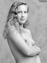 Puffy Nipples, Nikki C1  unveils her amazing blinkers