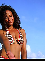 Naked Celebrity, Judy Reyes