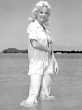 Vintage Clothing, Retro Style Girls